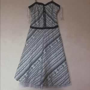 Black and white retro dress